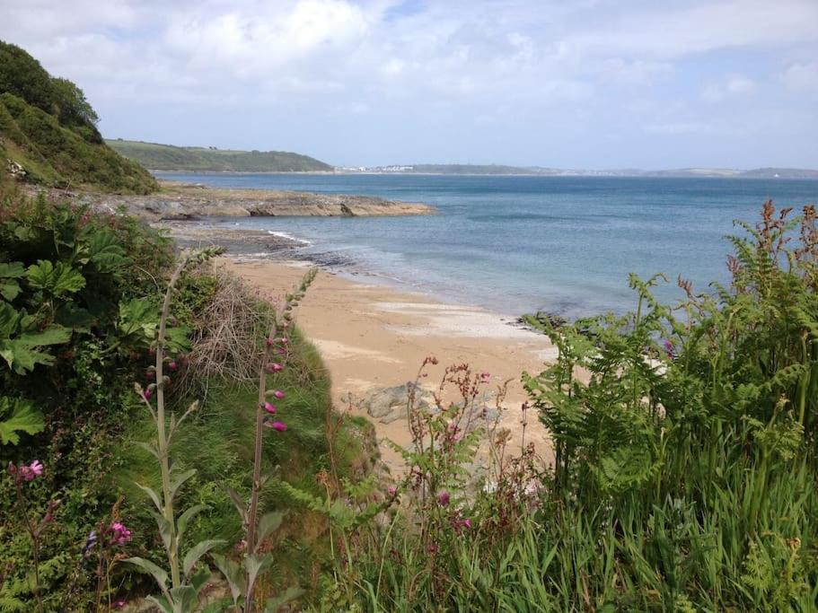 Little Bream - Pretty Cosy Cottage, Sea Views, Walk To The Beach Mawnan Smith Экстерьер фото